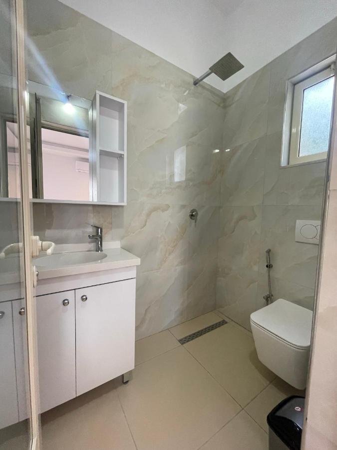 John'S Holiday Home Vlorë 외부 사진